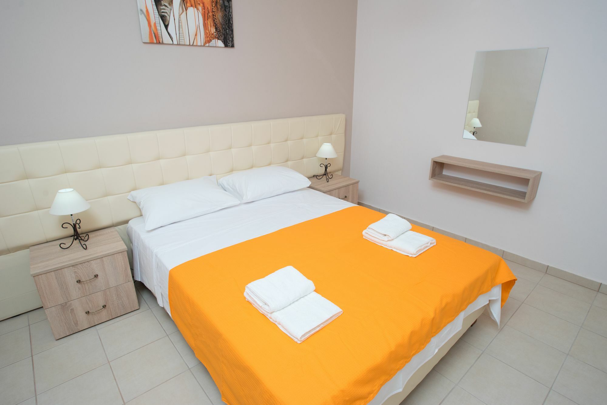 קאלאתאס Naiades Luxury Apartments מראה חיצוני תמונה